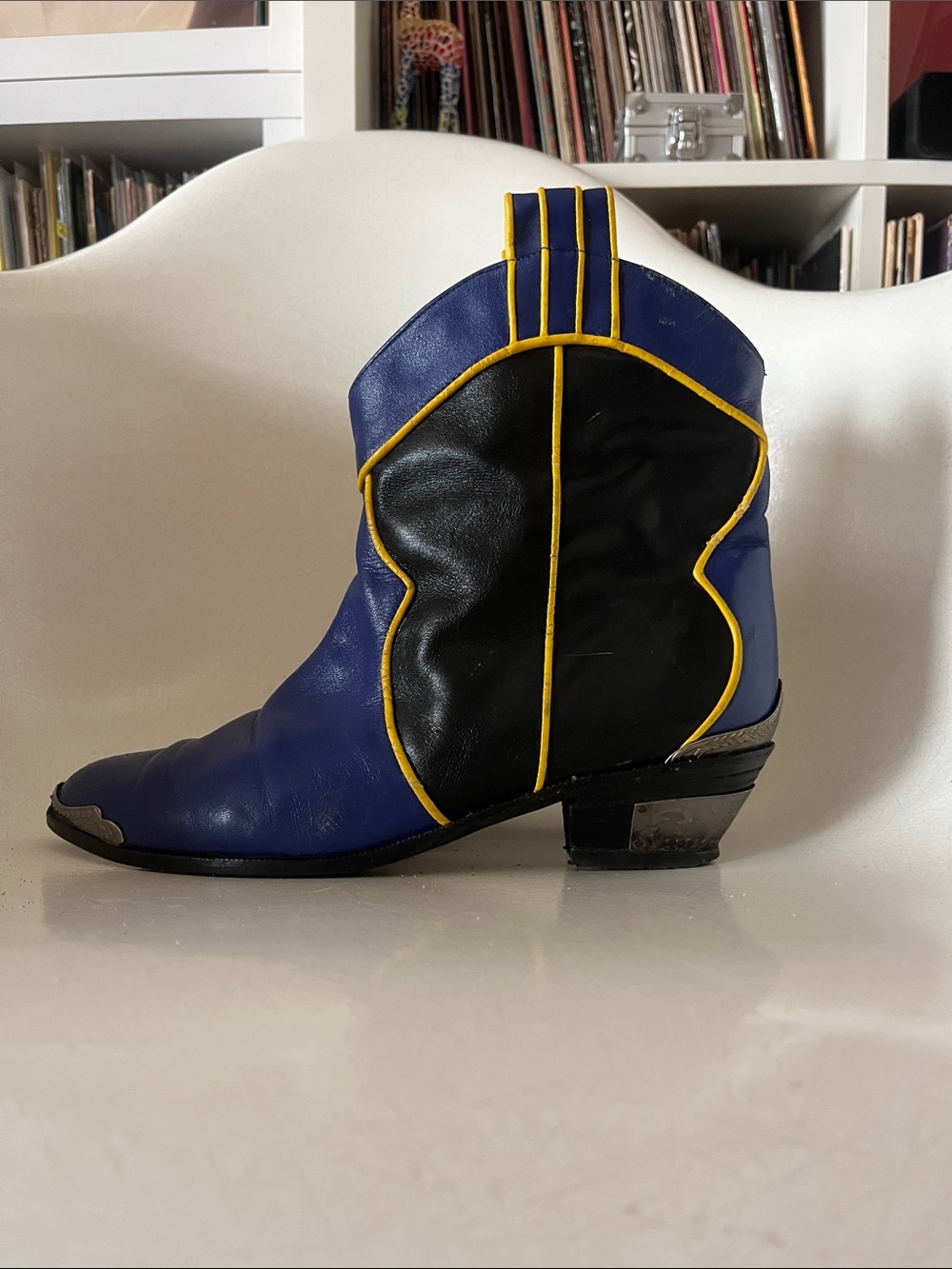 VINTAGE Hippopotamus Genuine Leather Cowgirl Boots Royal Blue size 9